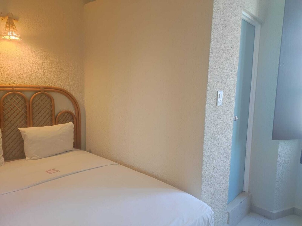 Deluxe Double Room, 1 Double Bed photo 3