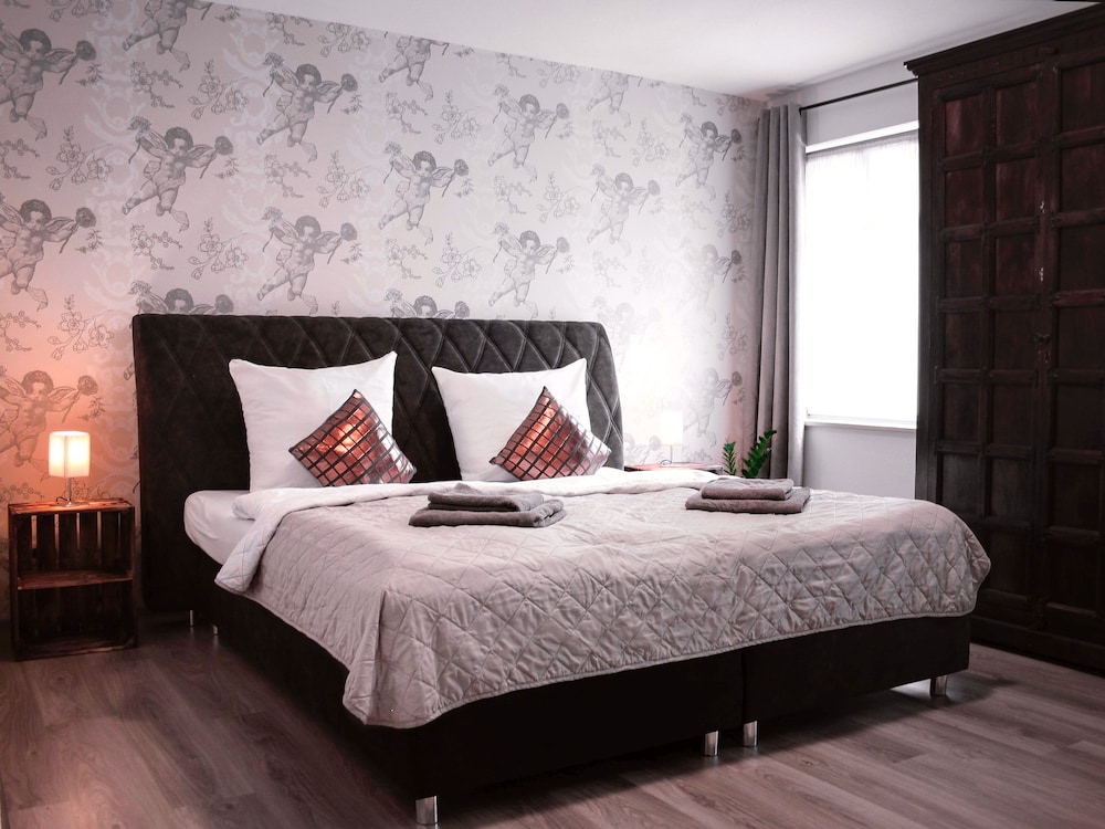 Comfort Double Room, Non Smoking, Private Bathroom, photo 6