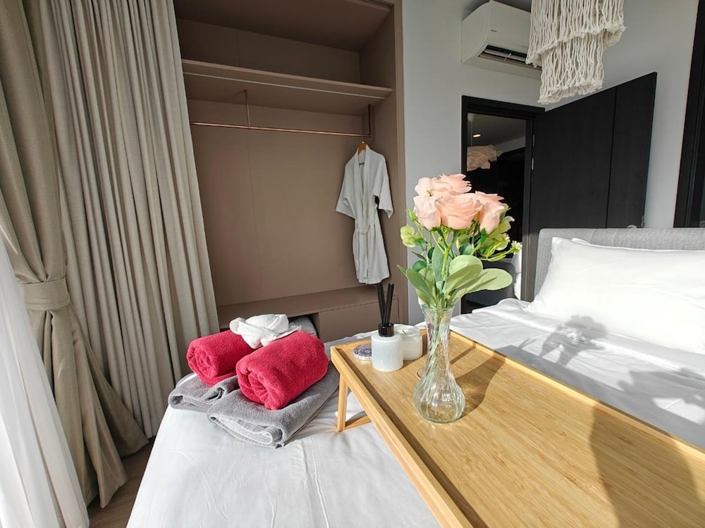 Panoramic Suite, 2 Bedrooms, Sea View photo 2