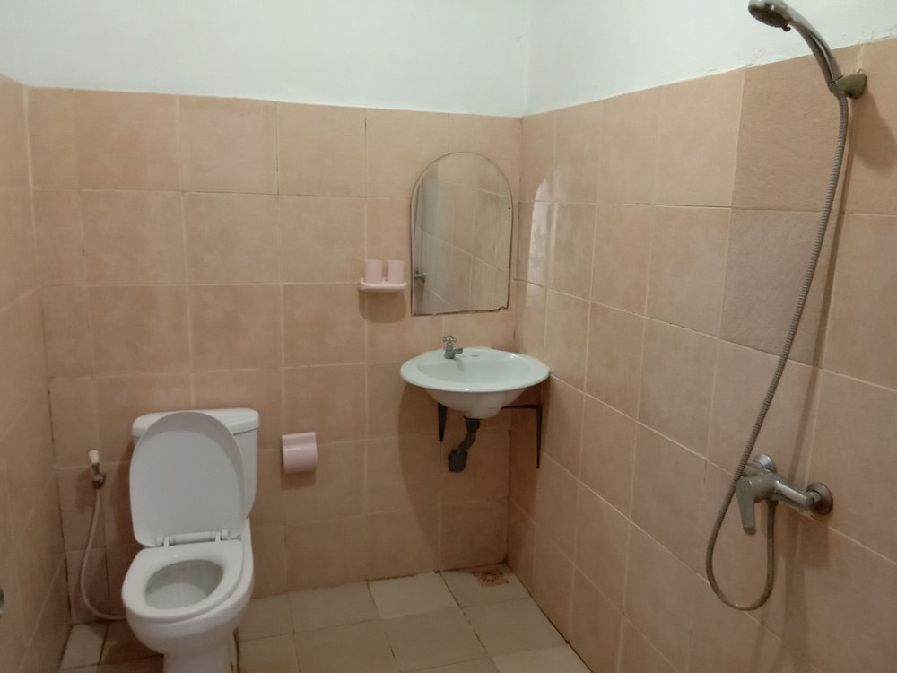 Standard Room - Photo 13