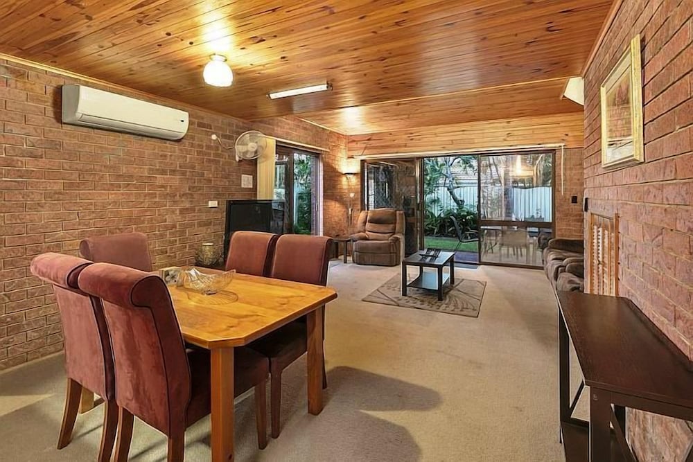 Superior Townhome, 2 Bedrooms, 2 Bathrooms photo 2