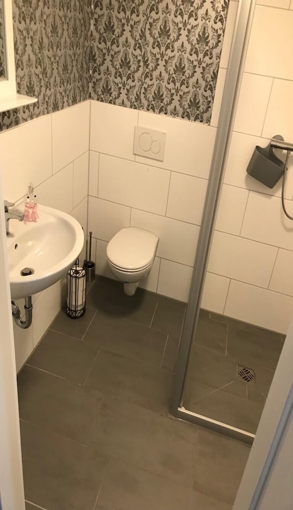 Twin Room, Shared Bathroom (Shepherd's Wagon Vietnam) photo 2