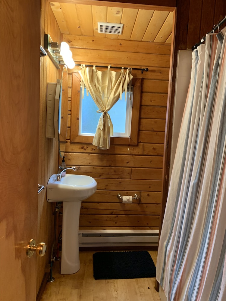 Lovely Cabin #2 on Kenai River photo 2
