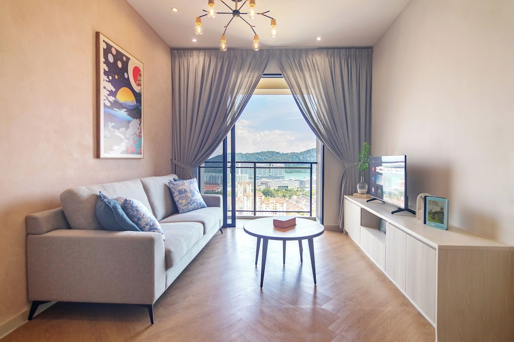 Deluxe Apartment, 1 Bedroom, Balcony, City View