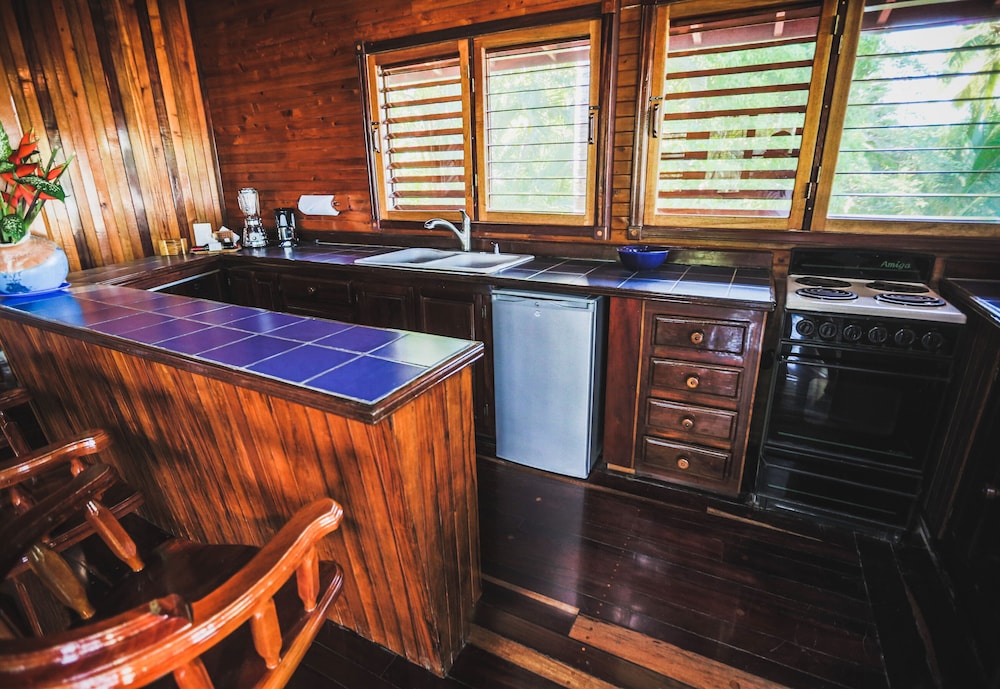 Standard Room, Lower Suite photo 2