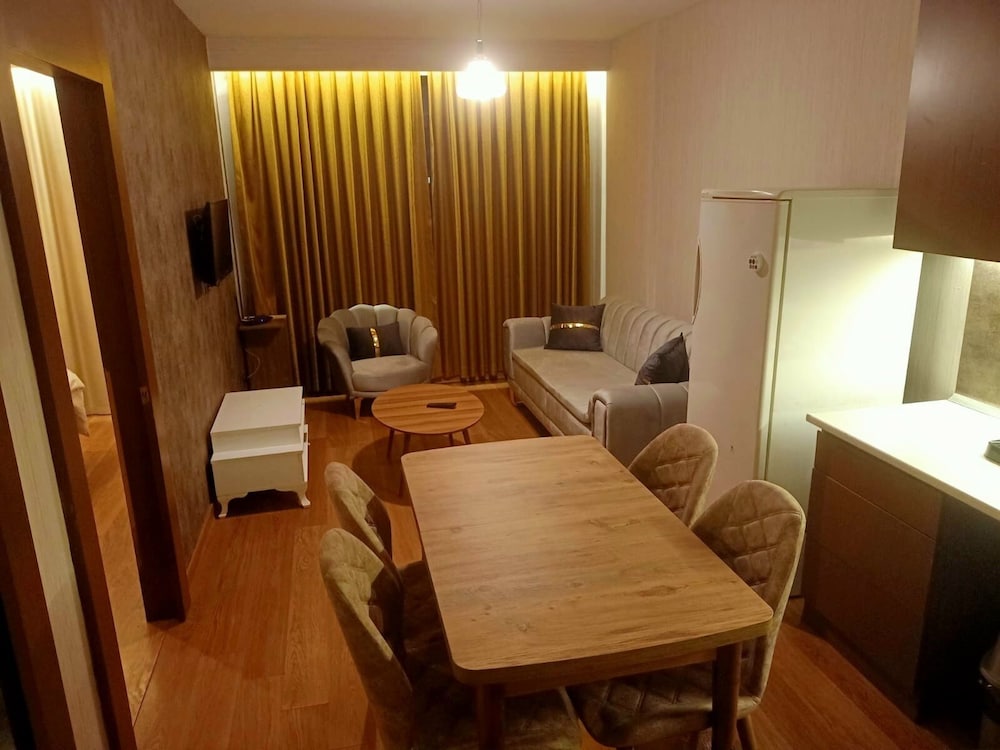 Grand Condo photo 2