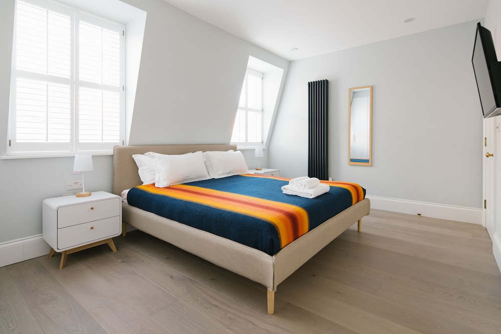 Signature Suite, 2 Bedrooms, Terrace photo 3