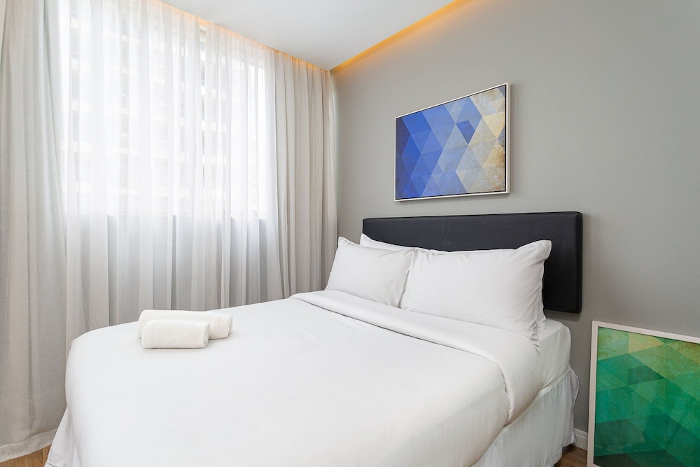 Suite Room - Photo 1