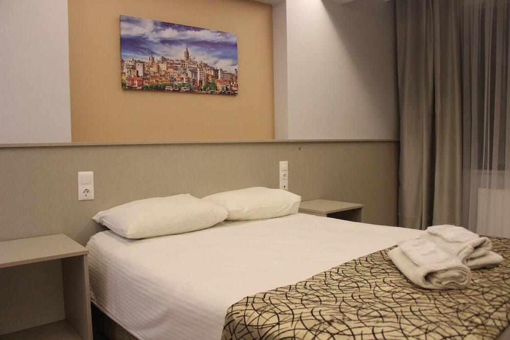 Romantic Single Room