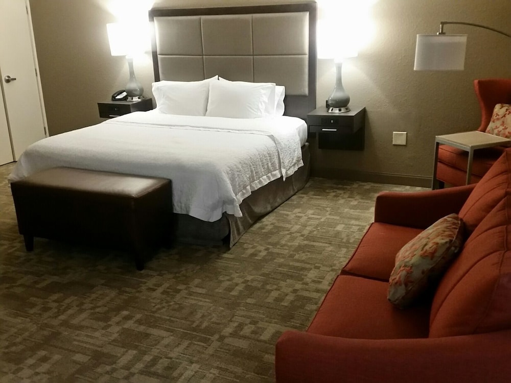 Room, Accessible, Non Smoking - Photo 2