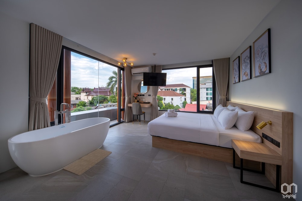 Deluxe Suite, 1 King Bed