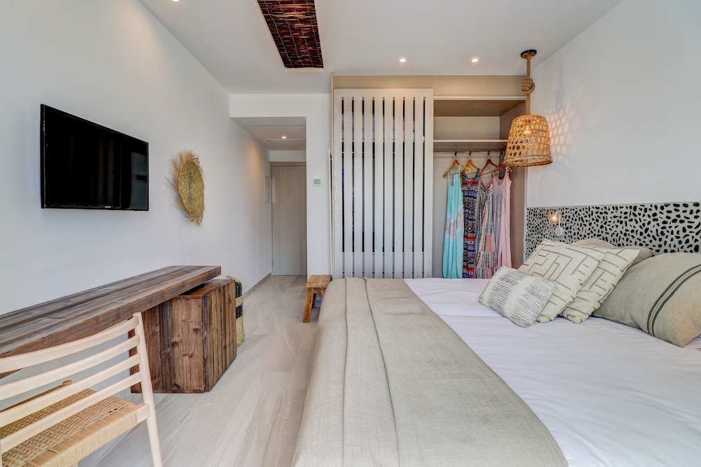 Double Room, Mountain View photo 2