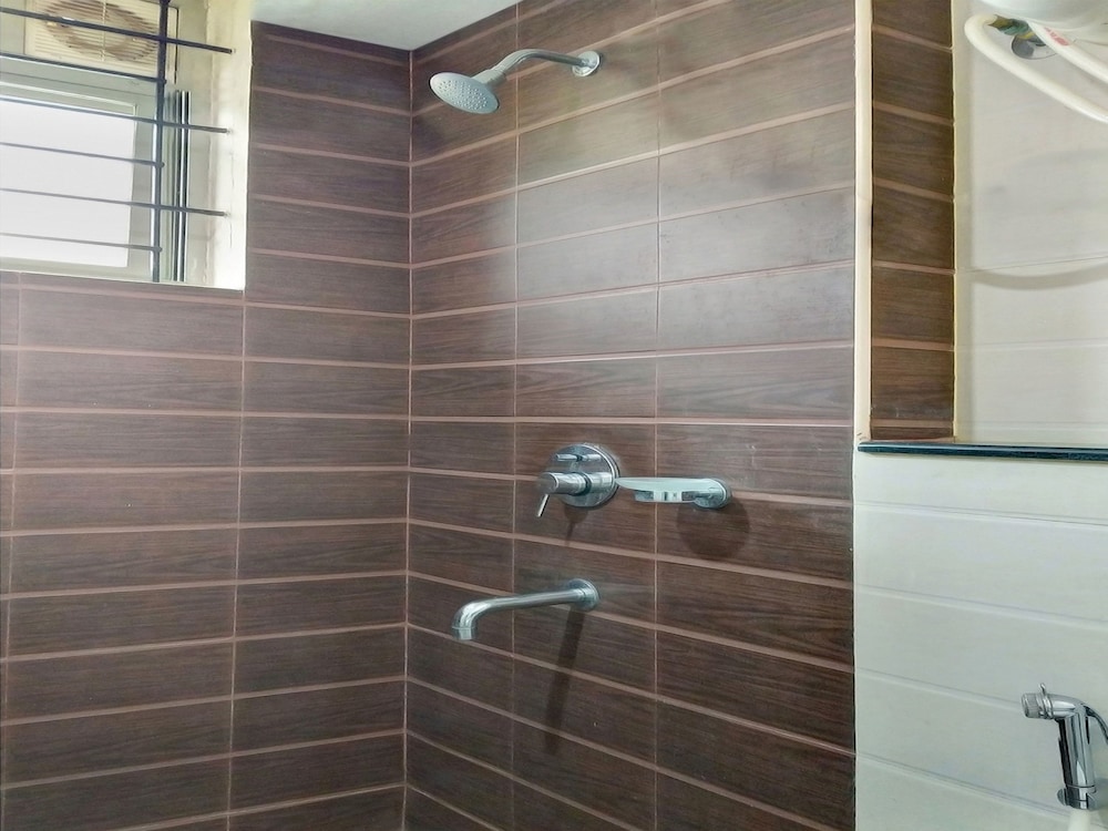 Double or Twin Room photo 3