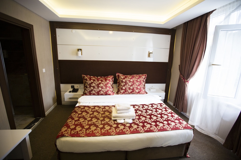 Standard Double Room photo 3
