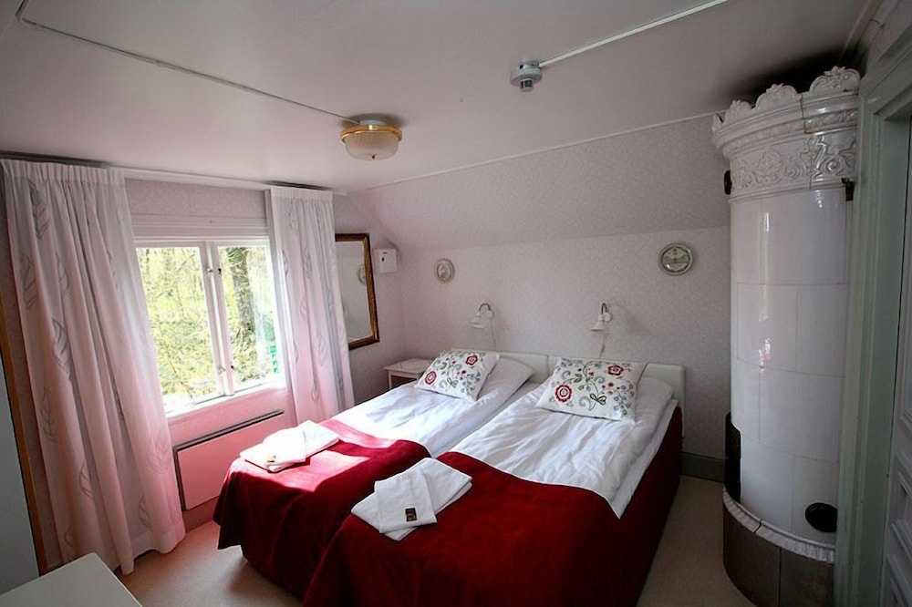 Economy Double or Twin Room, Annex Building photo 1