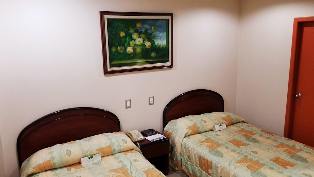 Executive Twin Room - Photo 3