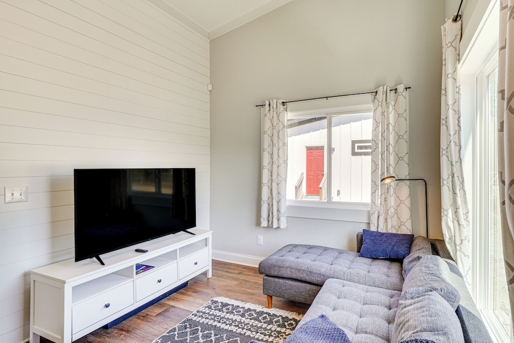 Cottage (2 Bedrooms) photo 1
