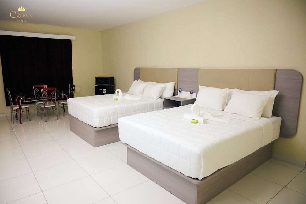 Comfort Quadruple Room, Balcony, Pool View