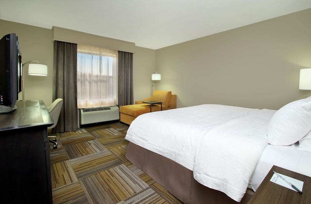 Room, 1 King Bed, Non Smoking - Photo 2