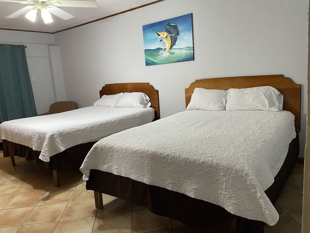 Standard Room, 2 Double Beds photo 1