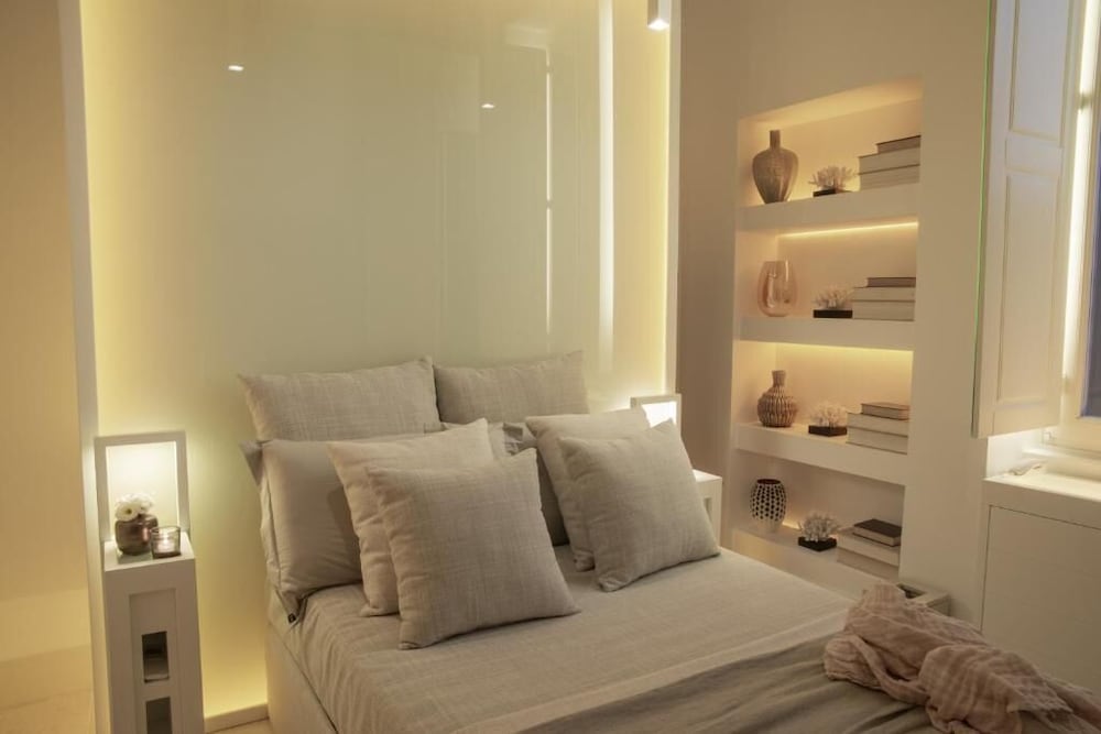 Deluxe Room - Photo 4