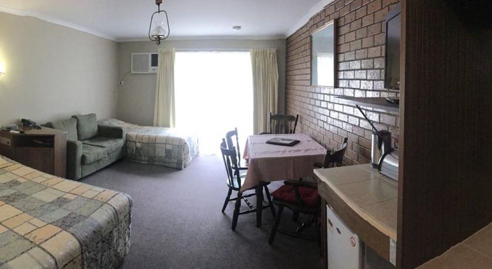 Double Or Twin Room photo 1
