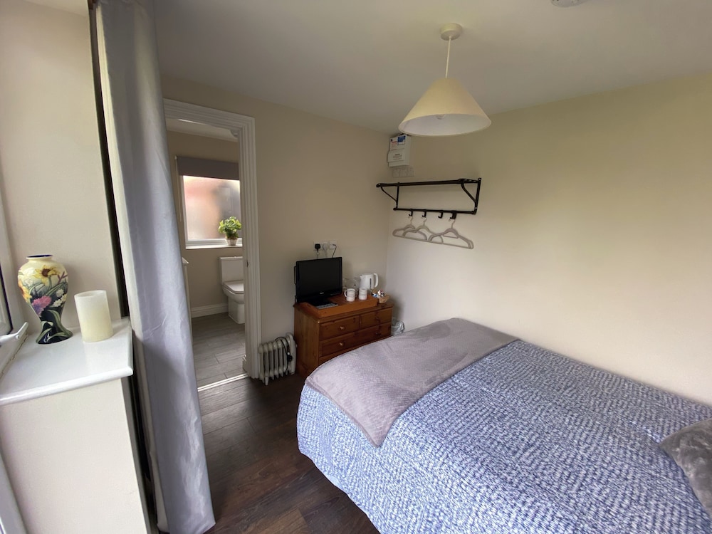 Cabin, 1 Double Bed, Non Smoking, Private Bathroom (Hikers rest) photo 1