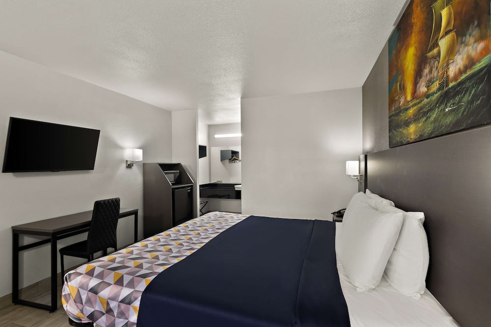 Room, 1 King Bed, Accessible
