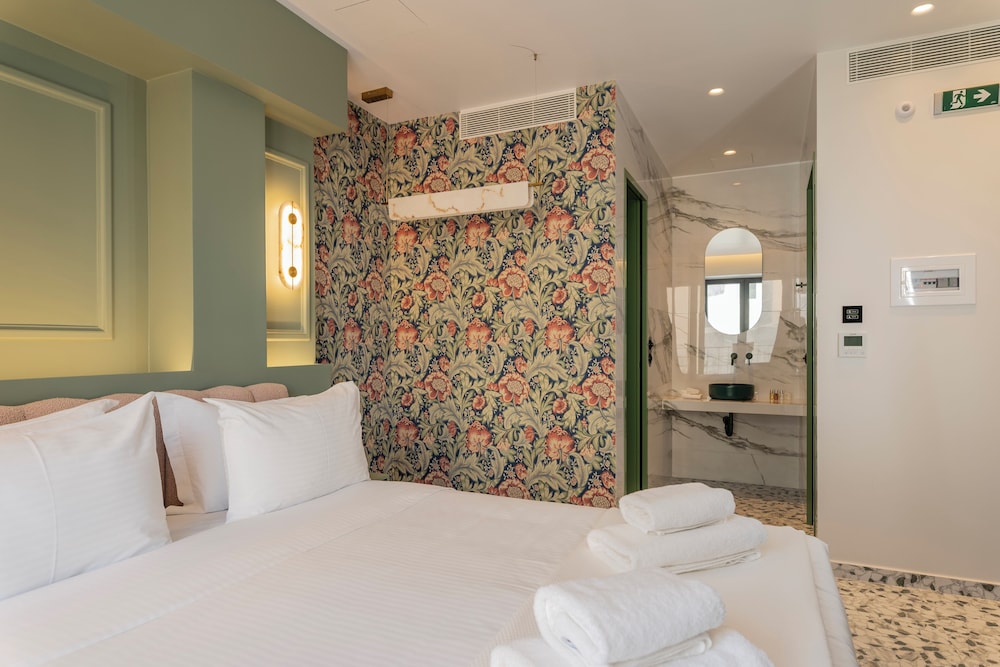 Superior Double Room, Balcony photo 1