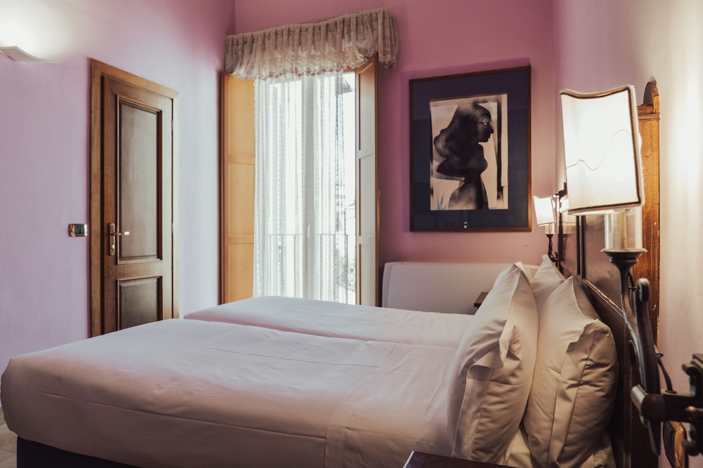 Executive Double or Twin Room photo 2