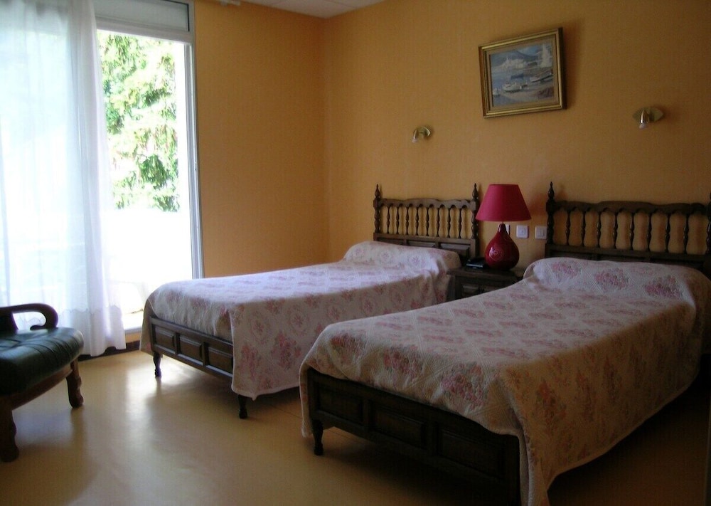 Classic Double or Twin Room, Balcony, Mountain View