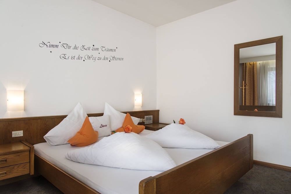 Basic Quadruple Room photo 3