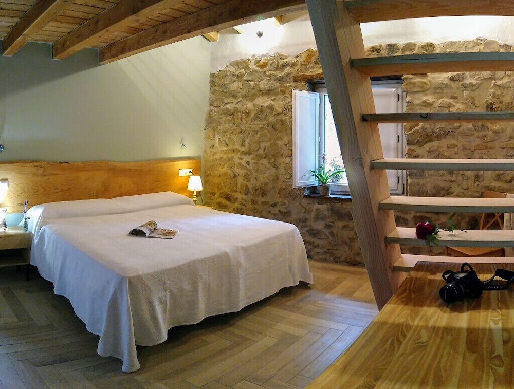 Superior Room, 1 King Bed