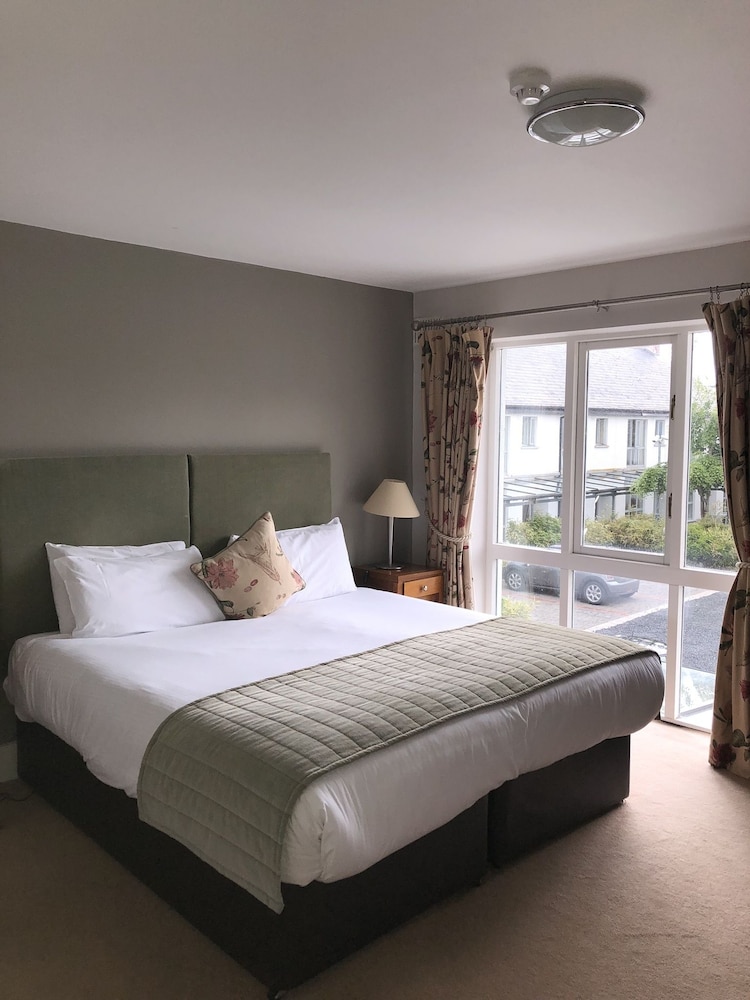 Garden Lodge, 2 Bedrooms, Accessible, Ground Floor photo 1