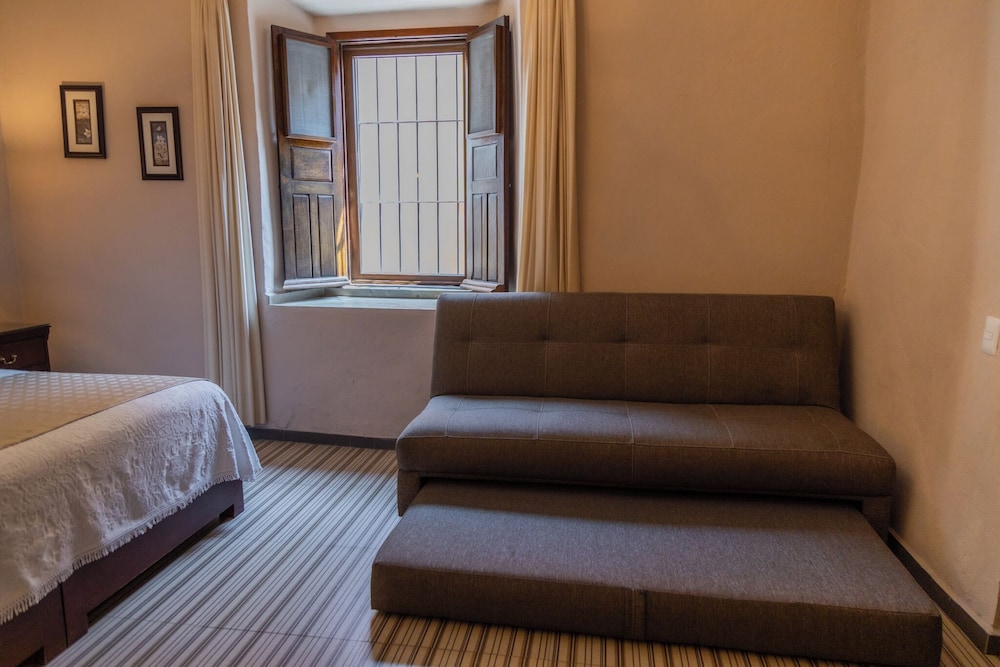 Classic Room, 1 King Bed with Sofa bed, Air conditioning