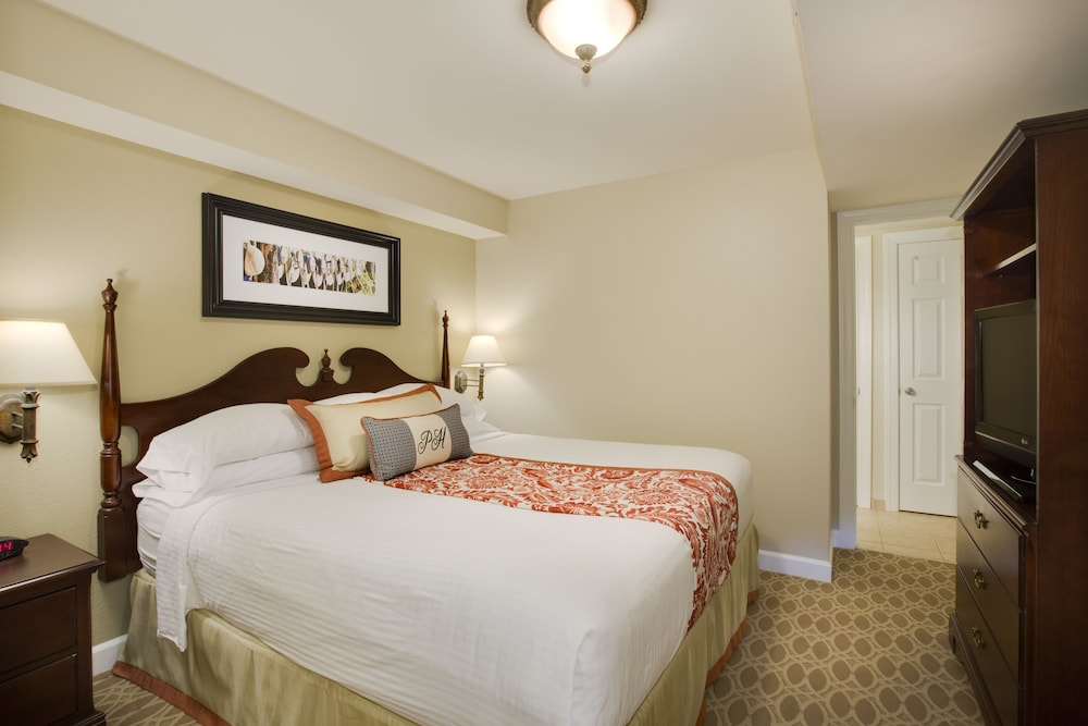 Suite, Multiple Beds, Accessible, Non Smoking photo 2
