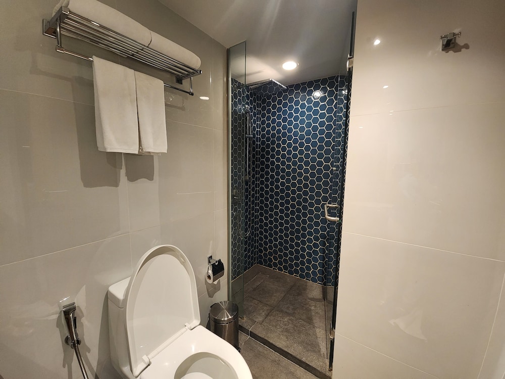 Executive Studio, 2 Twin Beds, Kitchenette photo 3