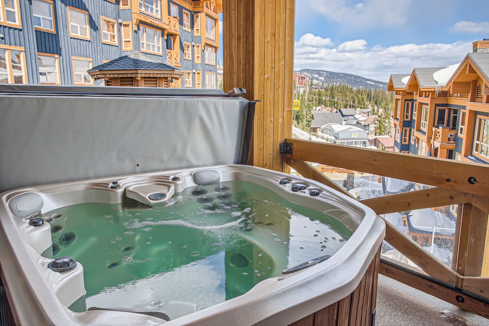 Stonegate Resort Unit B208 | 2BR photo 2