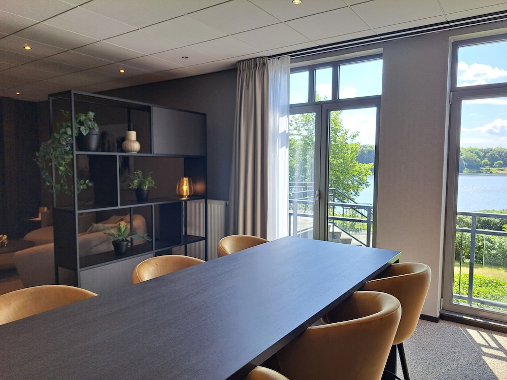 Business Apartment photo 2