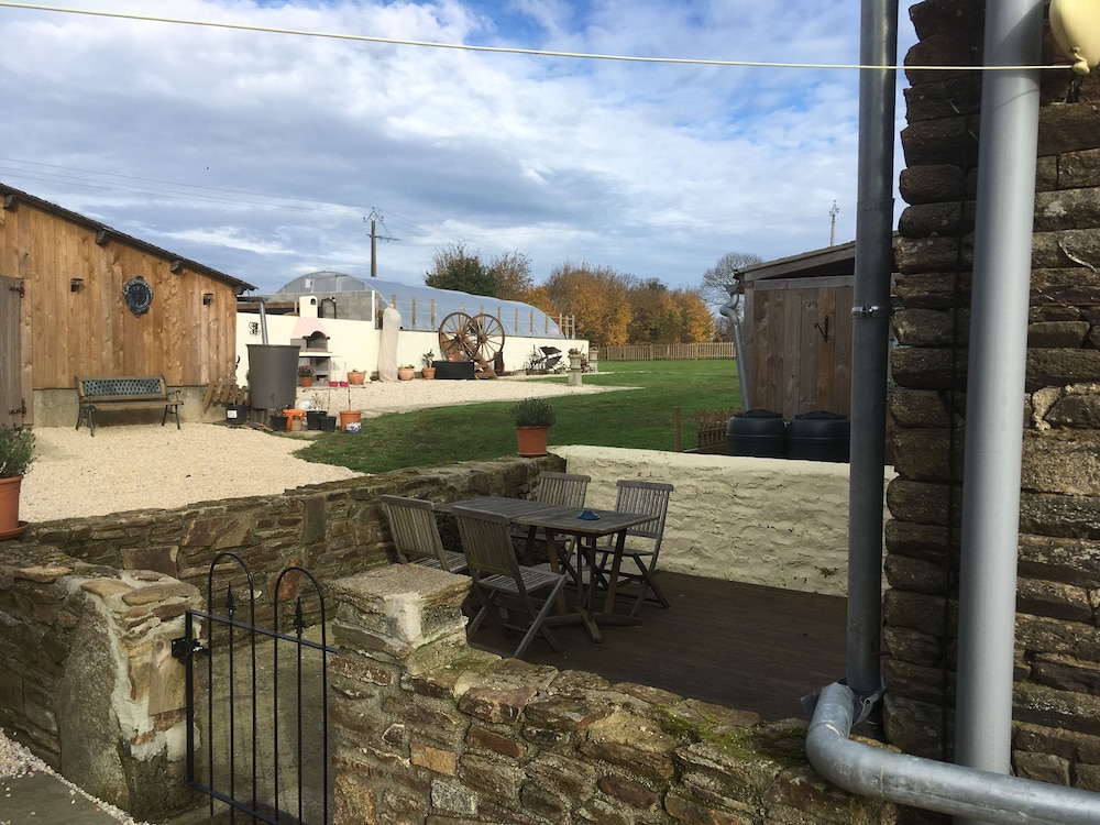 Comfort House, Private Bathroom (The Cowshed) photo 3