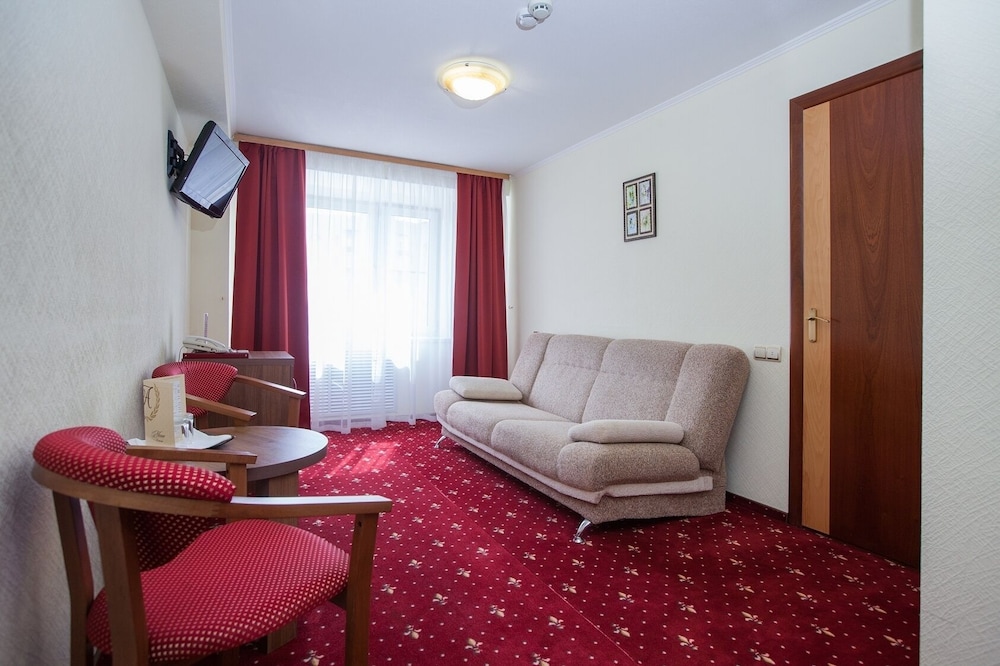 Luxury Suite photo 3