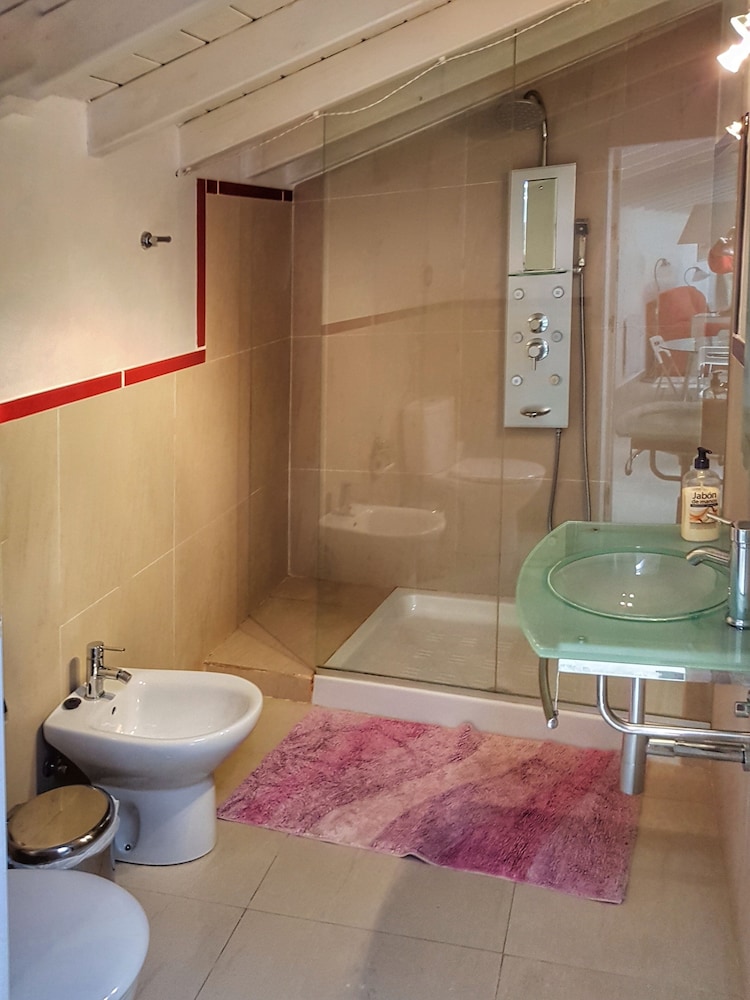 Exclusive Loft, Private Bathroom photo 2