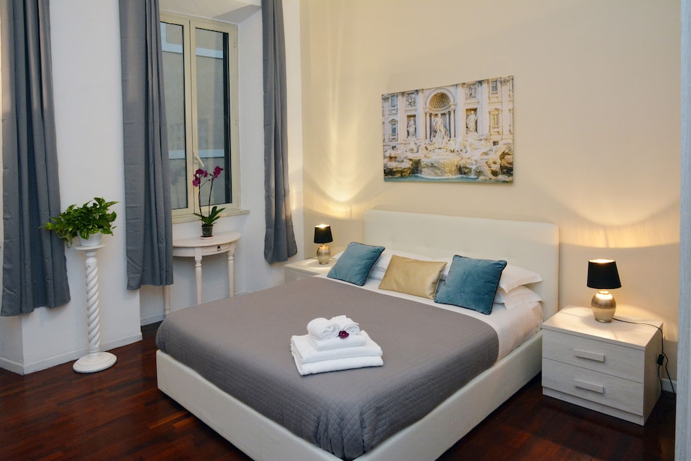 Grand Apartment