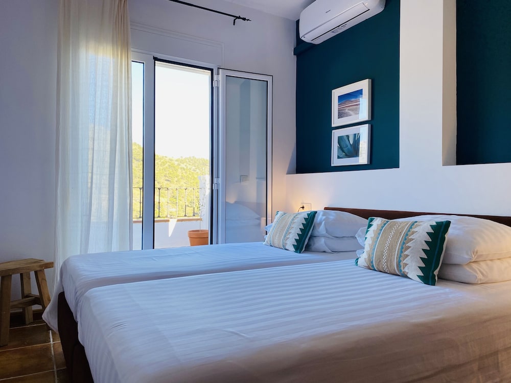 Panoramic Suite, Multiple Beds, Non Smoking, Ocean View