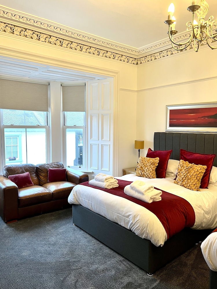 Superior Triple Room photo 2