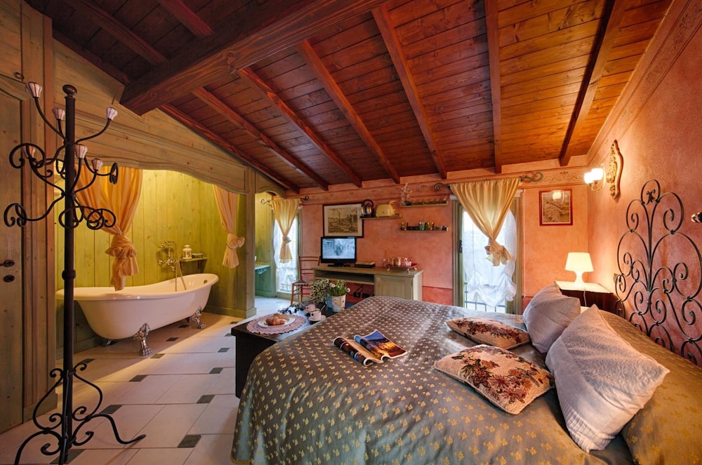 Room photo 1