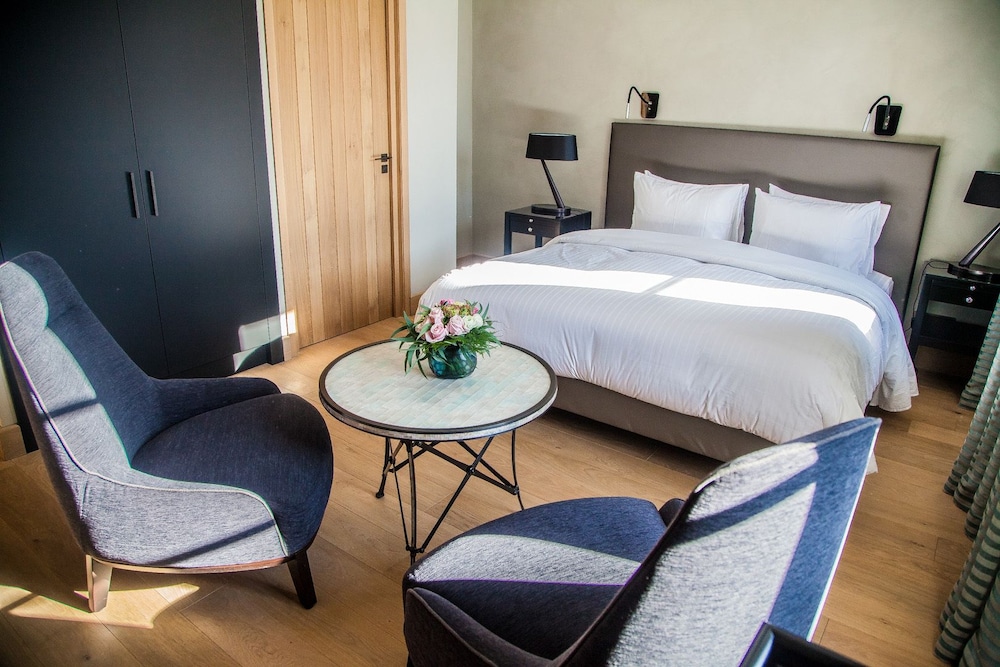 Double Room (Bouteillan)