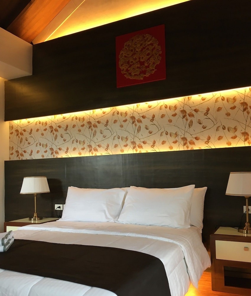 Design Room, 1 Queen Bed photo 3