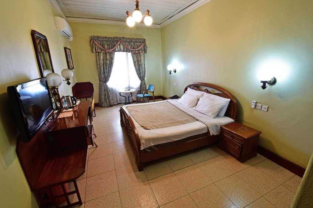 Family Suite, 2 Bedrooms, City View photo 1