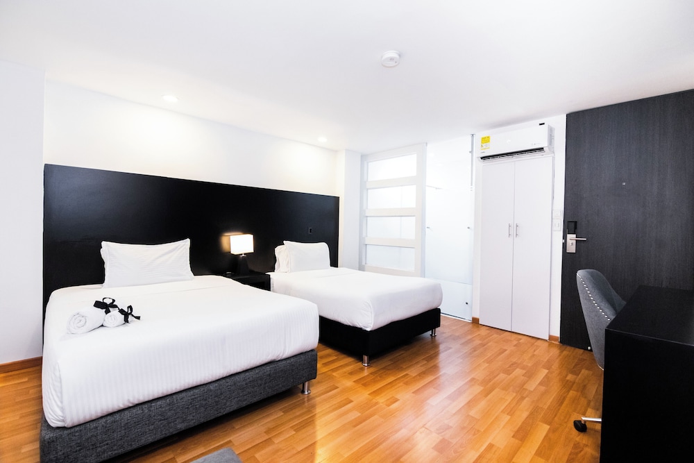 Premier Twin Room photo 1
